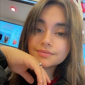 Meet your Posher, Mariah